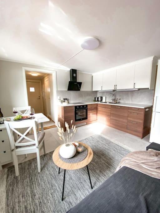 Beautiful Near Forest, Sea And Appartement